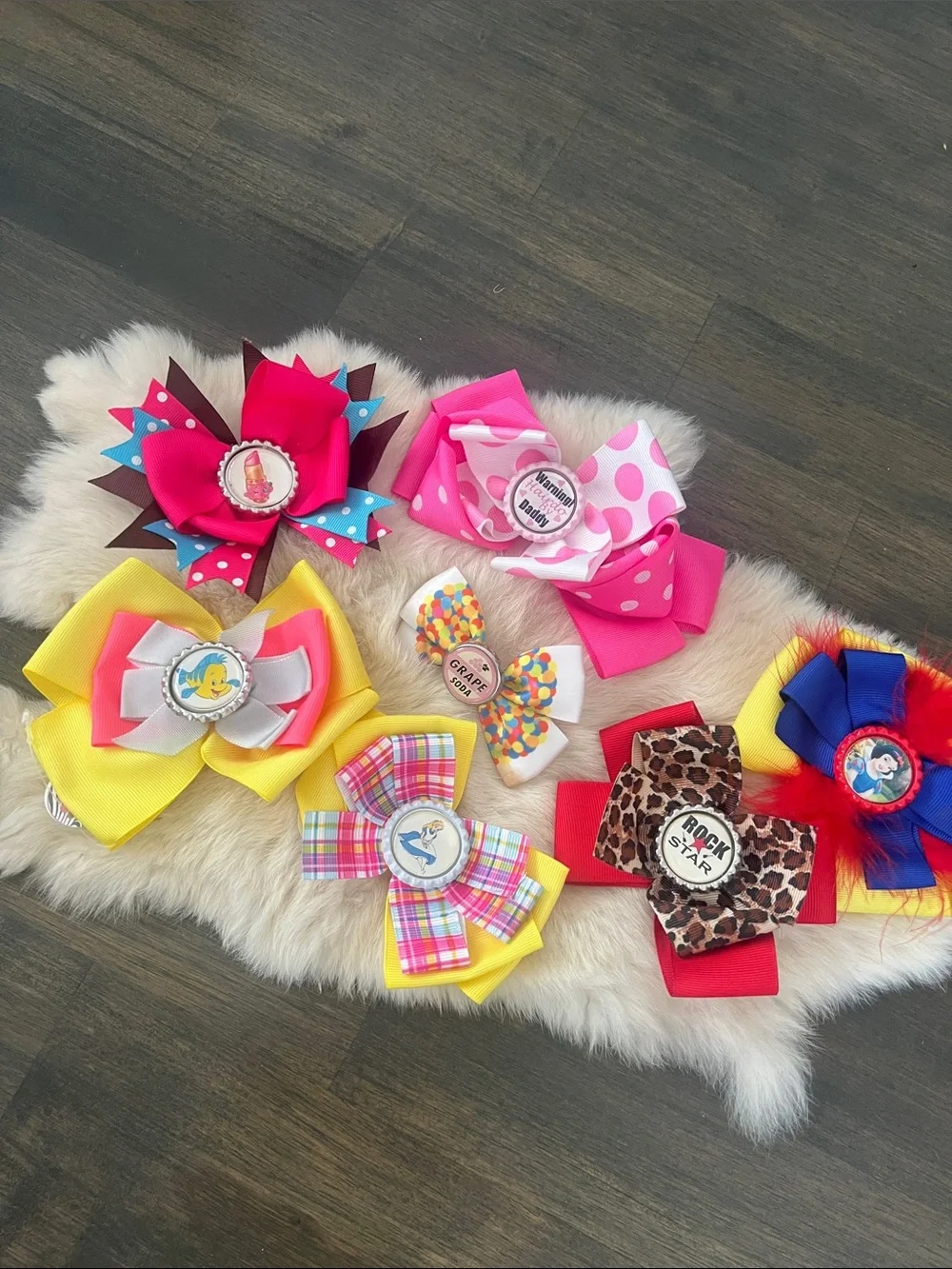 GIRLS HAIR BOW